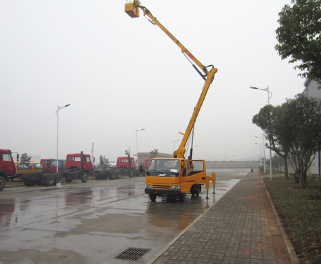 路灯车 